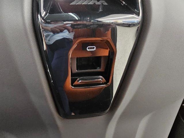 BMW M5 Touring 2025