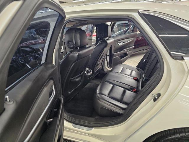 Cadillac XTS 4dr Sdn FWD 2013