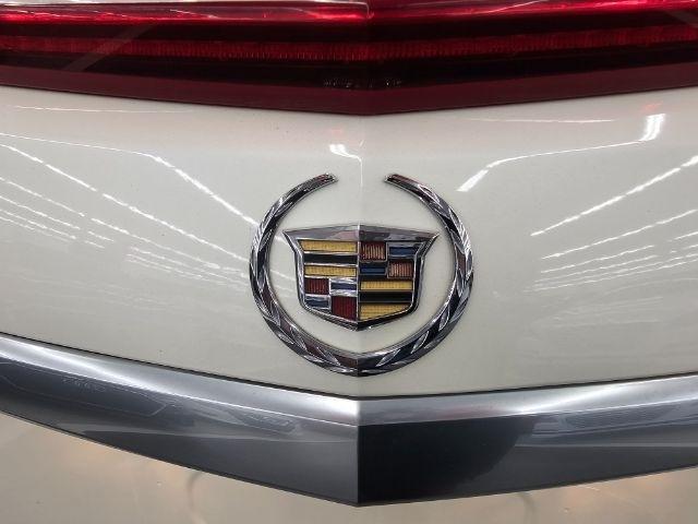 Cadillac XTS 4dr Sdn FWD 2013