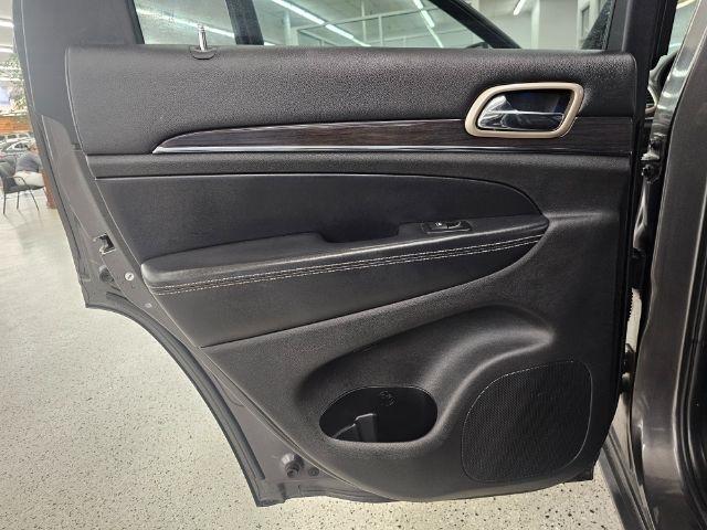 Jeep Grand Cherokee 4WD 4dr Overland 2015