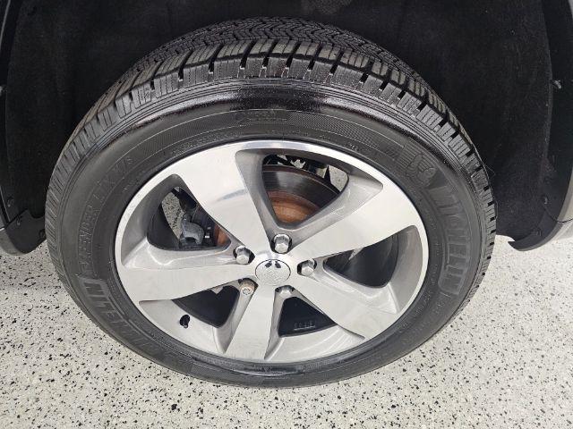 Jeep Grand Cherokee 4WD 4dr Overland 2015