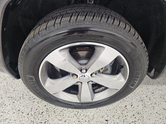 Jeep Grand Cherokee 4WD 4dr Overland 2015