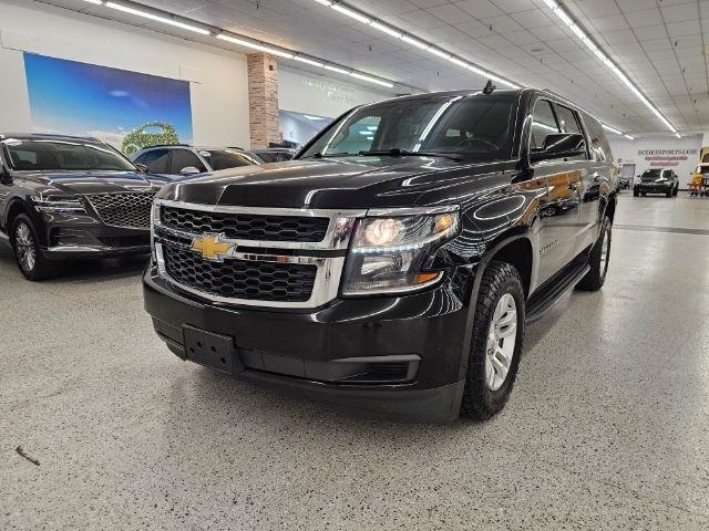 Chevrolet Suburban 4WD 4dr 1500 LT 2018
