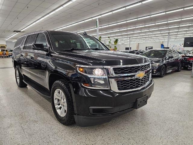 Chevrolet Suburban 4WD 4dr 1500 LT 2018