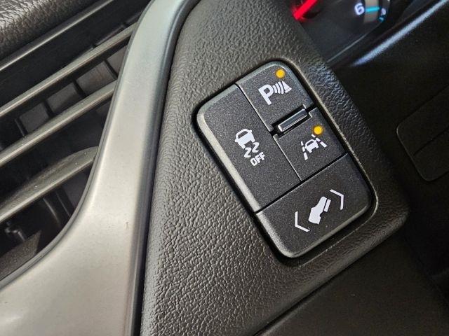 Chevrolet Suburban 4WD 4dr 1500 LT 2018