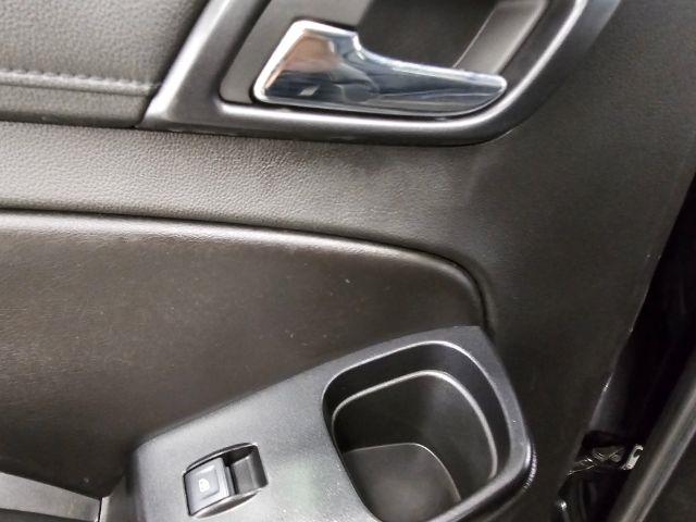 Chevrolet Suburban 4WD 4dr 1500 LT 2018