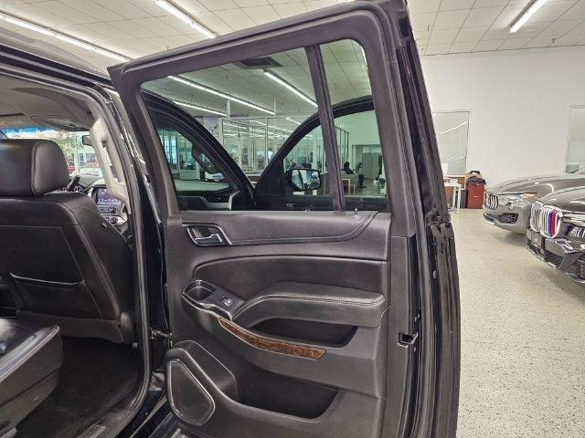 Chevrolet Suburban 4WD 4dr 1500 LT 2018