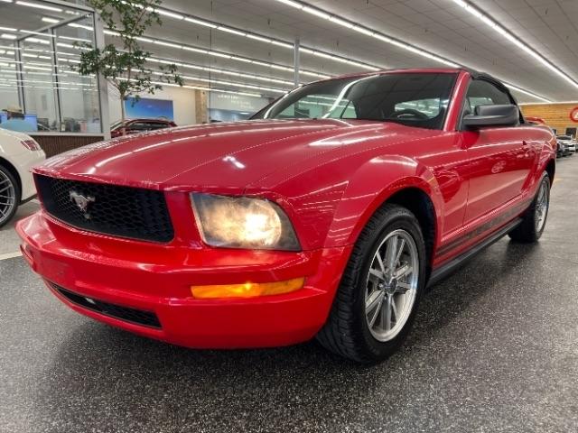 Ford Mustang 2dr Conv Premium 2005