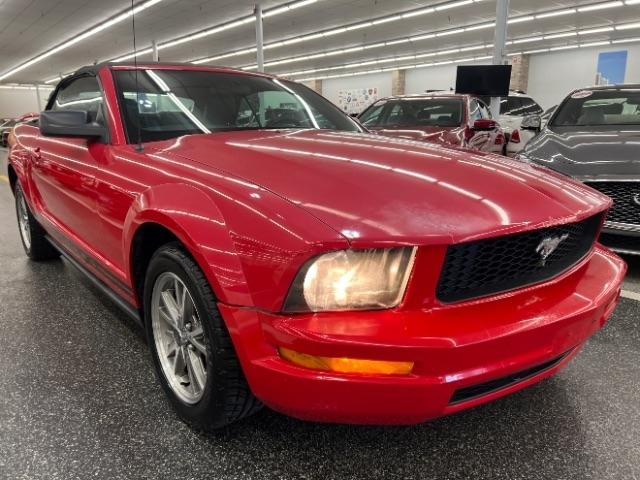 Ford Mustang 2dr Conv Premium 2005