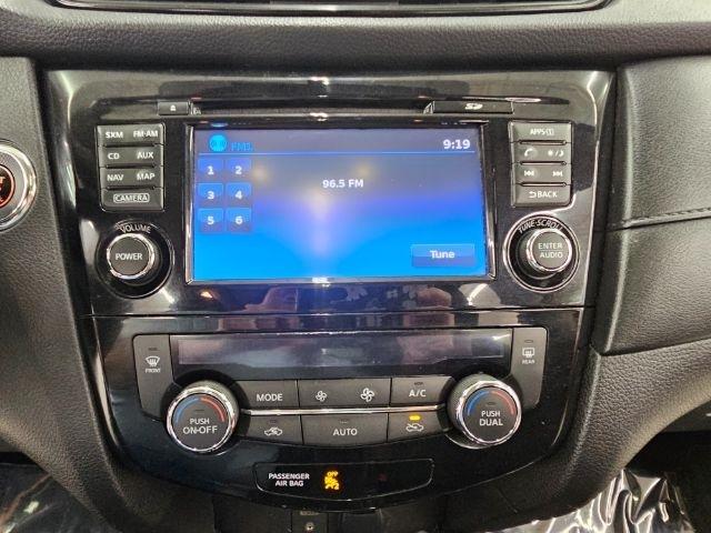 Nissan Rogue AWD SV 2017