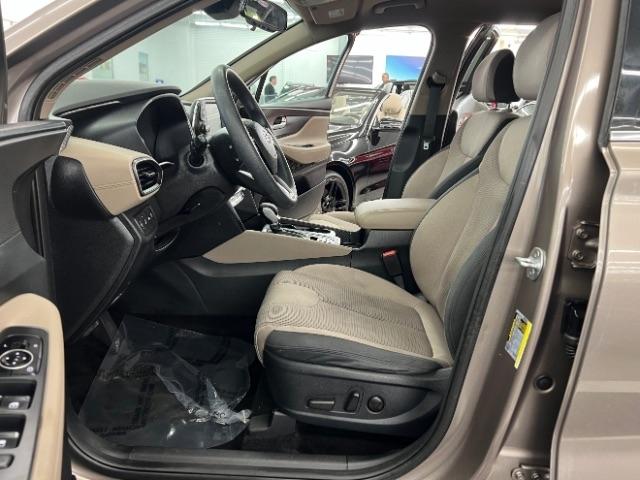 Hyundai Santa Fe SEL 2.4L Auto FWD 2019