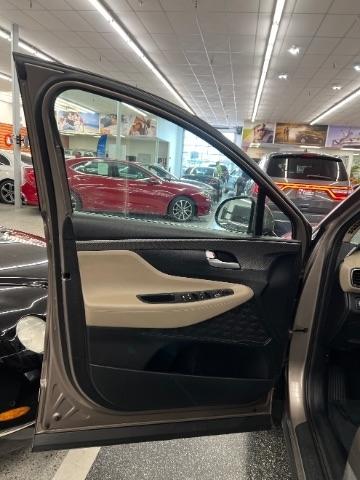 Hyundai Santa Fe SEL 2.4L Auto FWD 2019