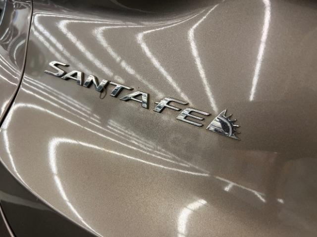 Hyundai Santa Fe SEL 2.4L Auto FWD 2019