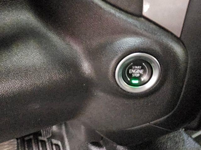 Chevrolet Silverado 1500 2WD Reg Cab 126" Work Truck 2023