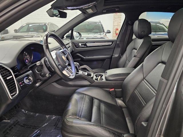 Porsche Cayenne AWD 2019