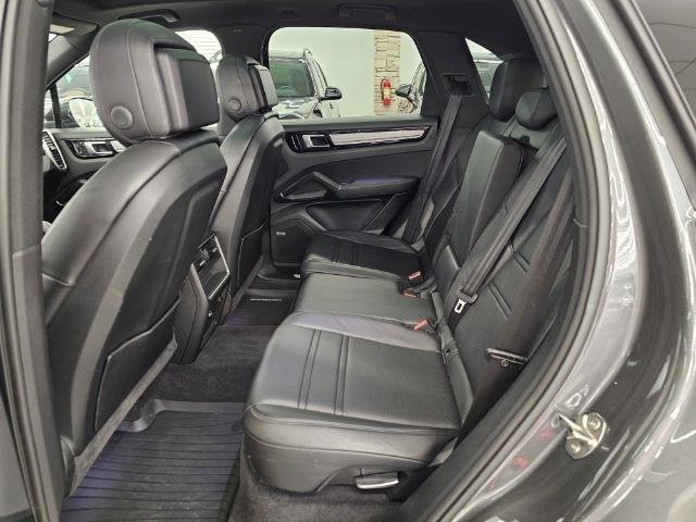Porsche Cayenne AWD 2019