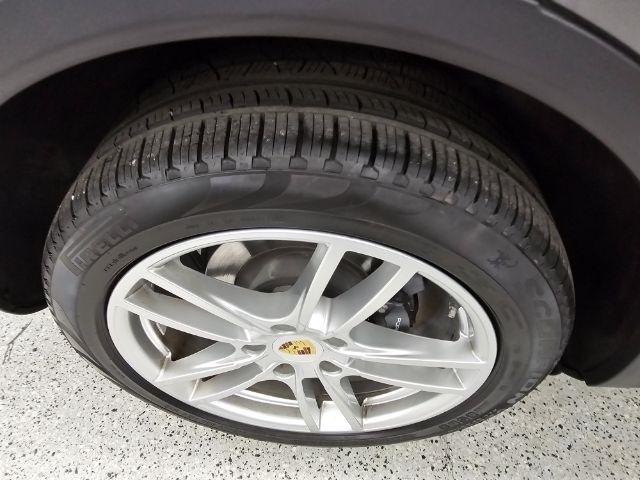 Porsche Cayenne AWD 2019