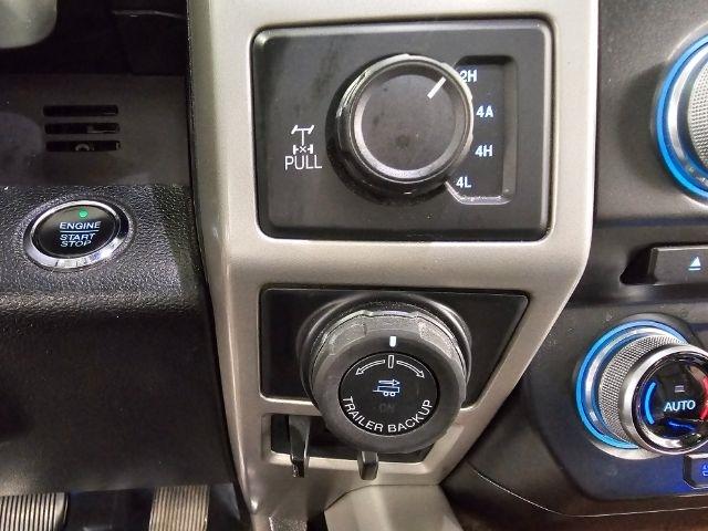 Ford F-150 4WD SuperCrew 145" King Ranch 2016