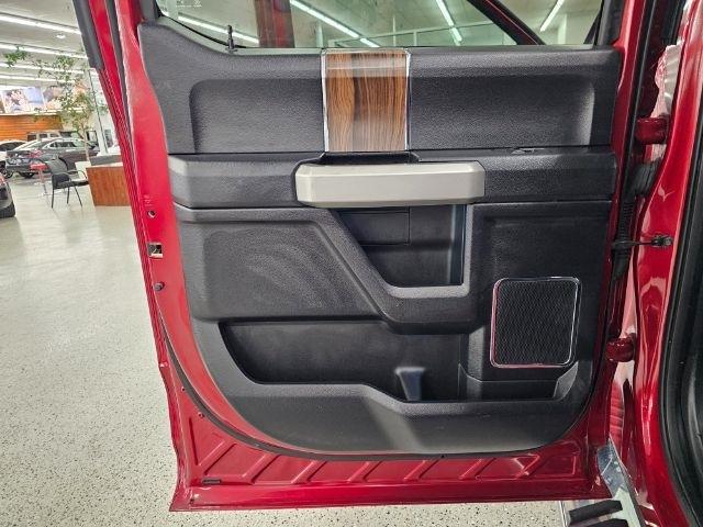 Ford F-150 4WD SuperCrew 145" King Ranch 2016