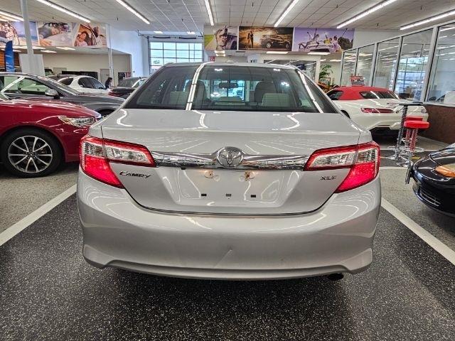 Toyota Camry 2014.5 4dr Sdn I4 Auto SE Sport (Natl) 2014
