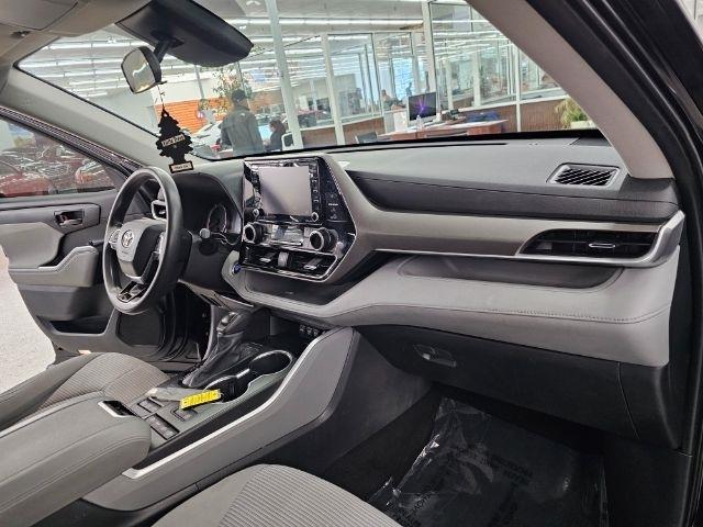 Toyota Highlander L AWD (Natl) 2021
