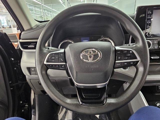 Toyota Highlander L AWD (Natl) 2021