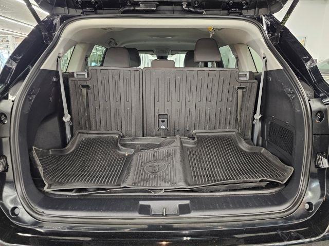 Toyota Highlander L AWD (Natl) 2021