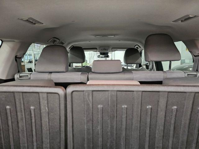 Toyota Highlander L AWD (Natl) 2021