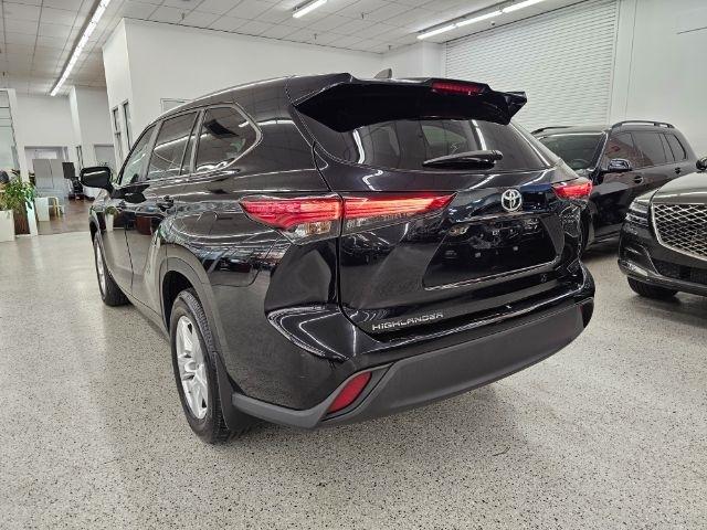 Toyota Highlander Platinum FWD (Natl) 2023