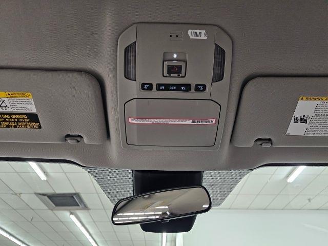 Toyota Highlander Platinum FWD (Natl) 2023