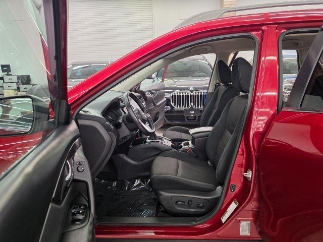 Nissan Rogue AWD SV 2018
