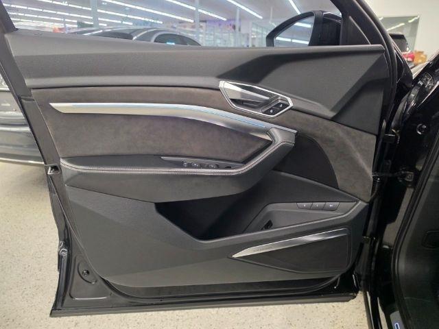 Audi E-Tron Prestige quattro 2019