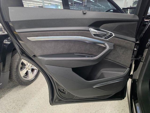 Audi E-Tron Prestige quattro 2019