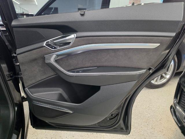 Audi E-Tron Prestige quattro 2019