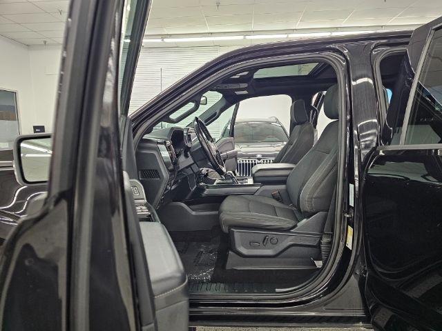 Ford F-150 Lariat 4WD SuperCrew 5.5' Box 2022