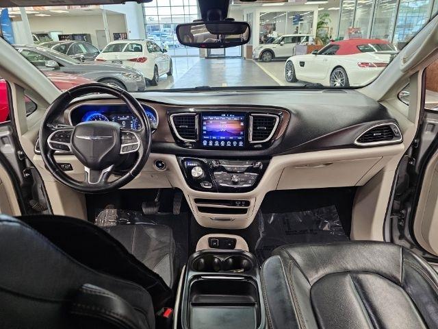 Chrysler Pacifica Touring-L FWD 2017