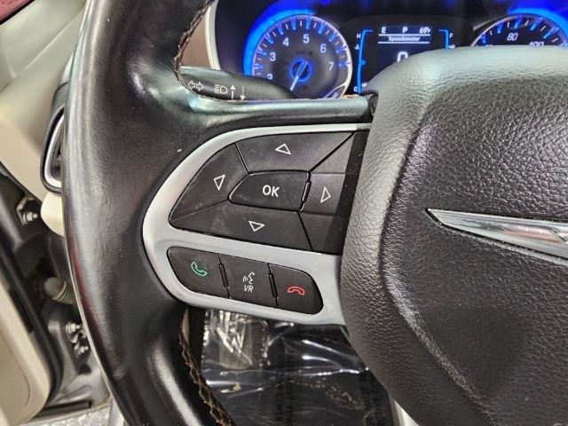Chrysler Pacifica Touring-L FWD 2017