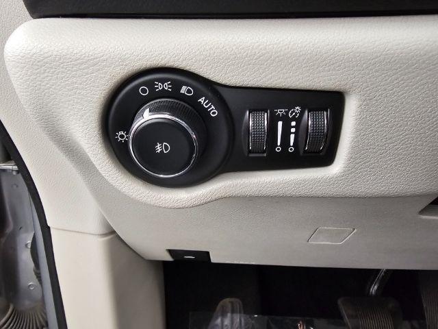 Chrysler Pacifica Touring-L FWD 2017