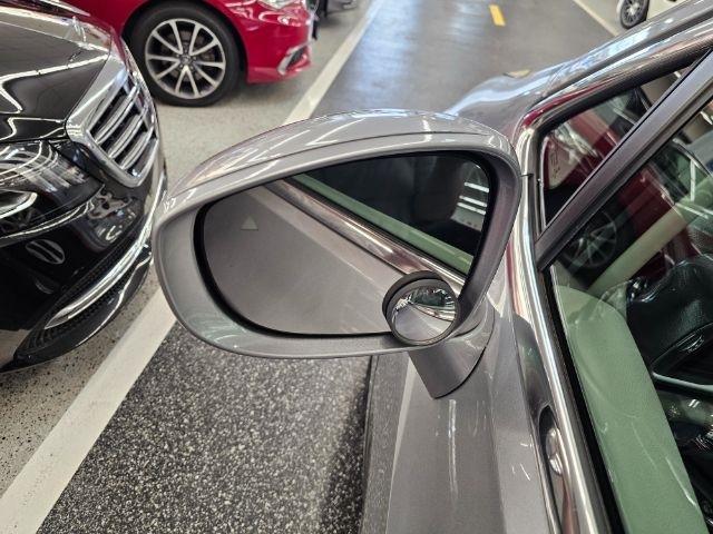 Chrysler Pacifica Touring-L FWD 2017