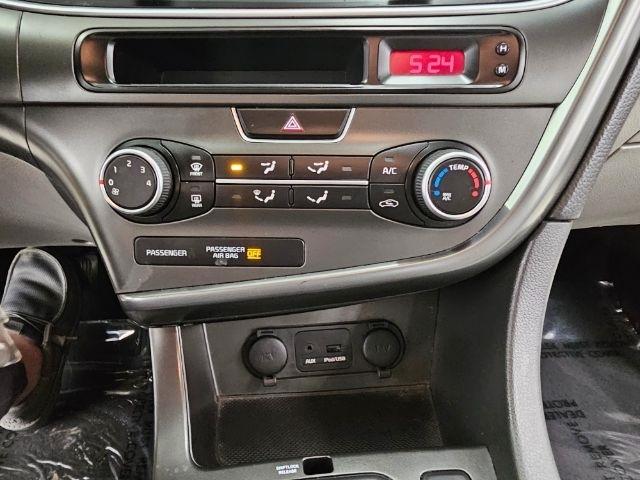 Kia Optima 4dr Sdn LX 2015