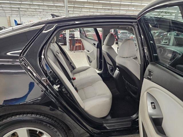 Kia Optima 4dr Sdn LX 2015