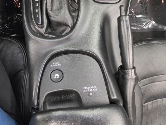 Chevrolet Corvette 2dr Convertible 2003
