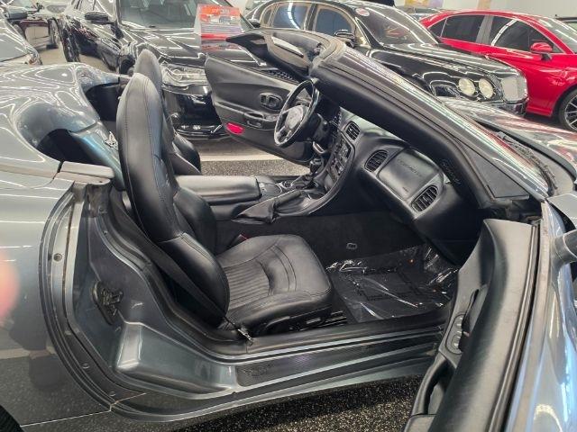 Chevrolet Corvette 2dr Convertible 2003