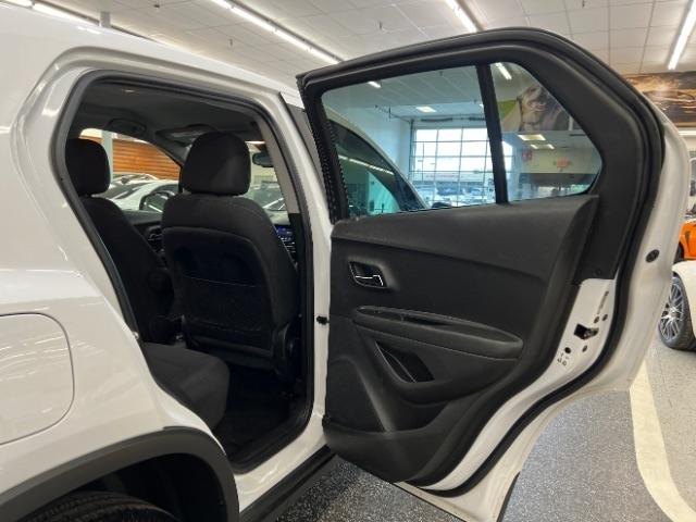 Chevrolet Trax AWD 4dr LS 2020