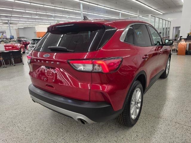 Ford Escape SE FWD 2021