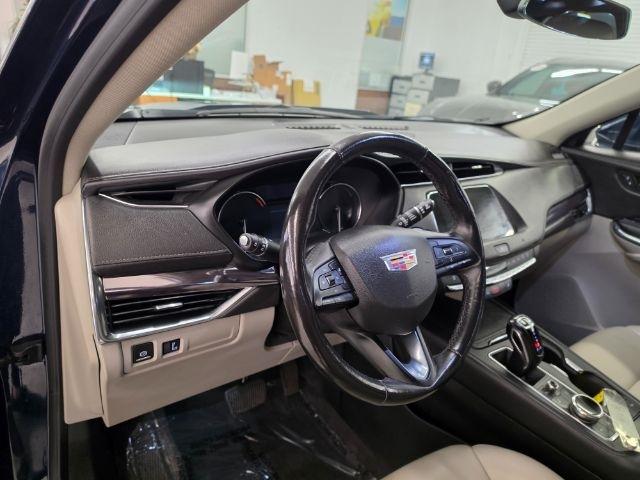 Cadillac XT4 AWD 4dr Luxury 2019