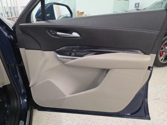 Cadillac XT4 AWD 4dr Luxury 2019