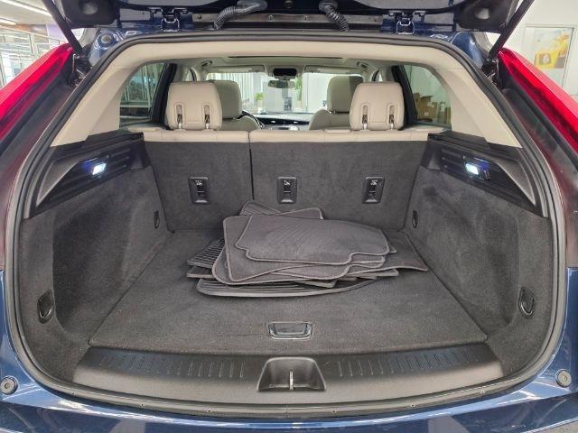 Cadillac XT4 AWD 4dr Luxury 2019