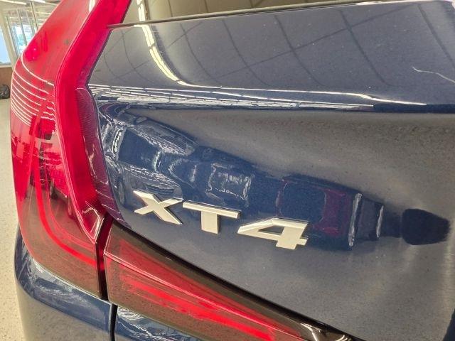 Cadillac XT4 AWD 4dr Luxury 2019