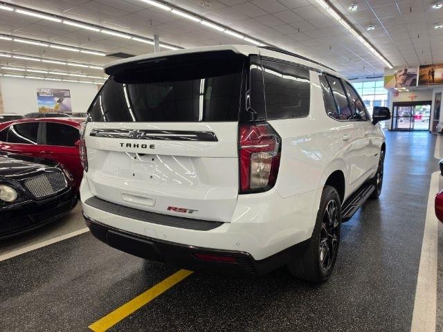 Chevrolet Tahoe 4WD 4dr RST 2021